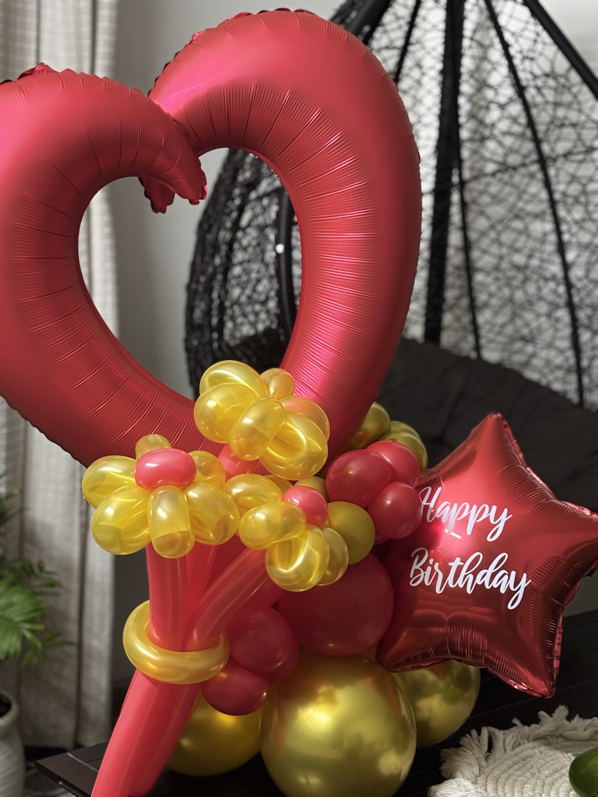 Red heart Happy Birthday bouquet